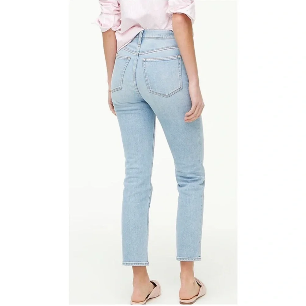 J.Crew Women’s Classic Straight High Rise Jeans - Size 28 - Picture 2 of 9